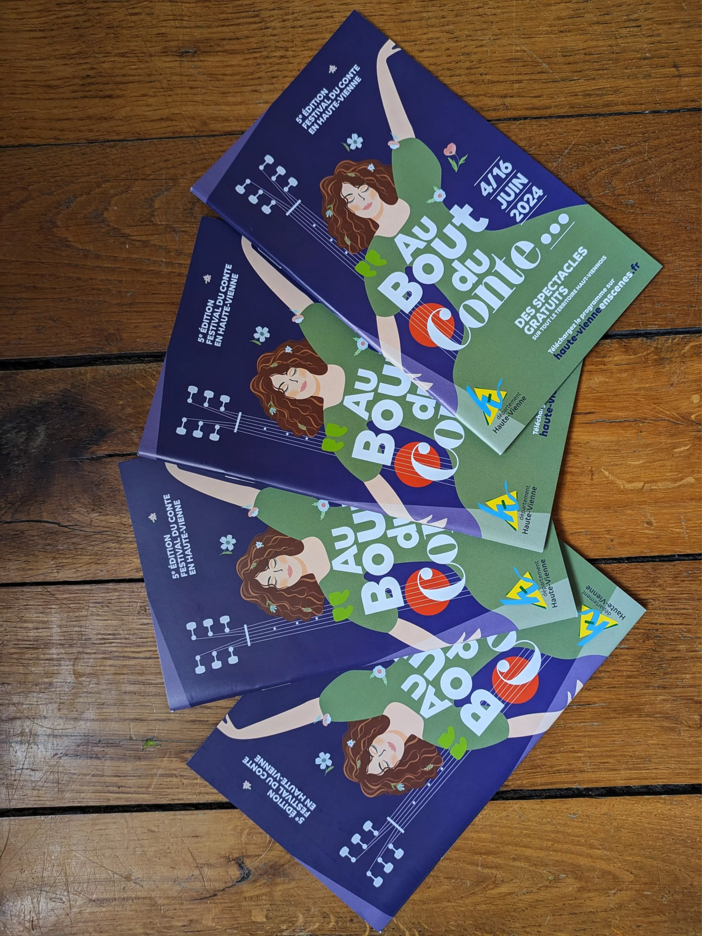 Brochure du festival "Au bout du conte" édition 2024